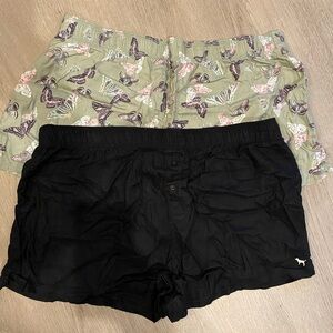 Like new Victoria’s Secret PINK black & green butterflies sleep/lounge shorts 2
